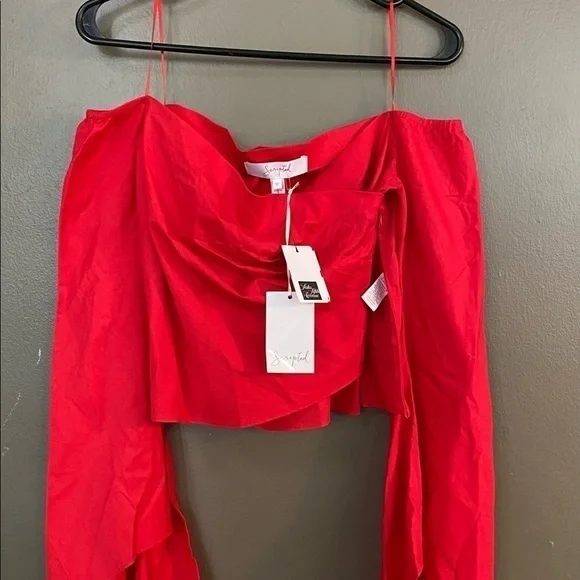 BNWT Scripted Cropped Blouse- Xsmall - Picture 3 of 7